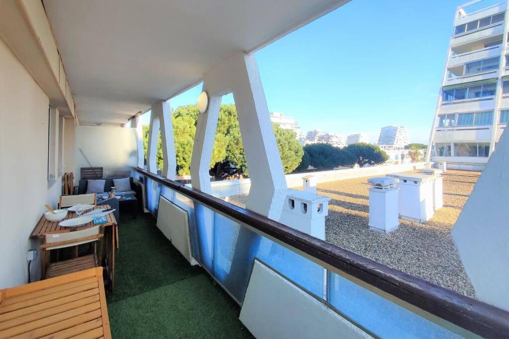 Ferienwohnung Grand Voile - Hyper Centre, Climatisation, Vue Panoramique Sur L'Architecture De La Grande Motte Exterior foto