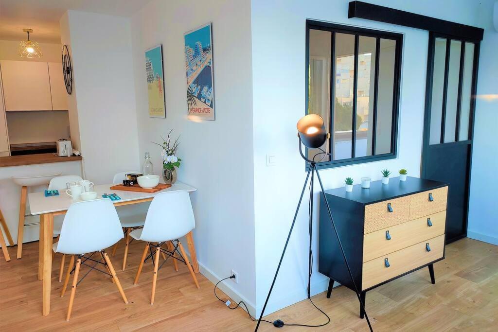 Ferienwohnung Grand Voile - Hyper Centre, Climatisation, Vue Panoramique Sur L'Architecture De La Grande Motte Exterior foto