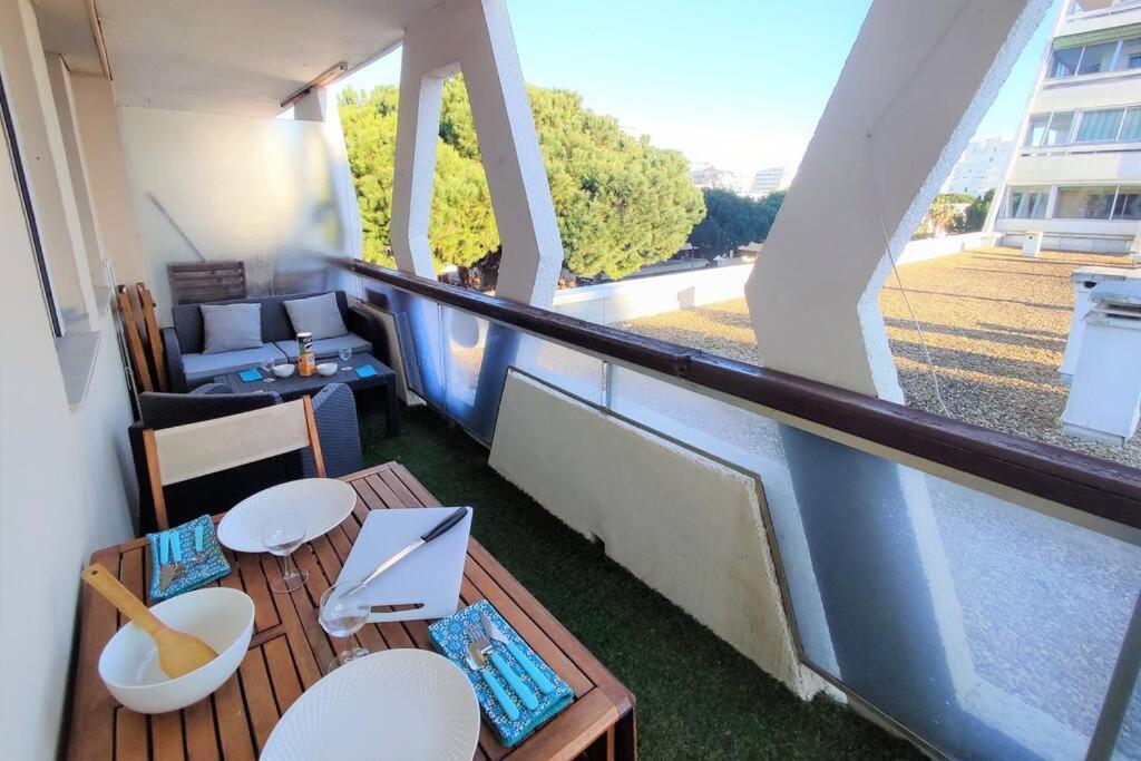 Ferienwohnung Grand Voile - Hyper Centre, Climatisation, Vue Panoramique Sur L'Architecture De La Grande Motte Exterior foto